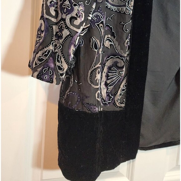 Chicos Travelers Black And Gray Paisley Print Velvet Open Front Long Cardigan M - Picture 3 of 7